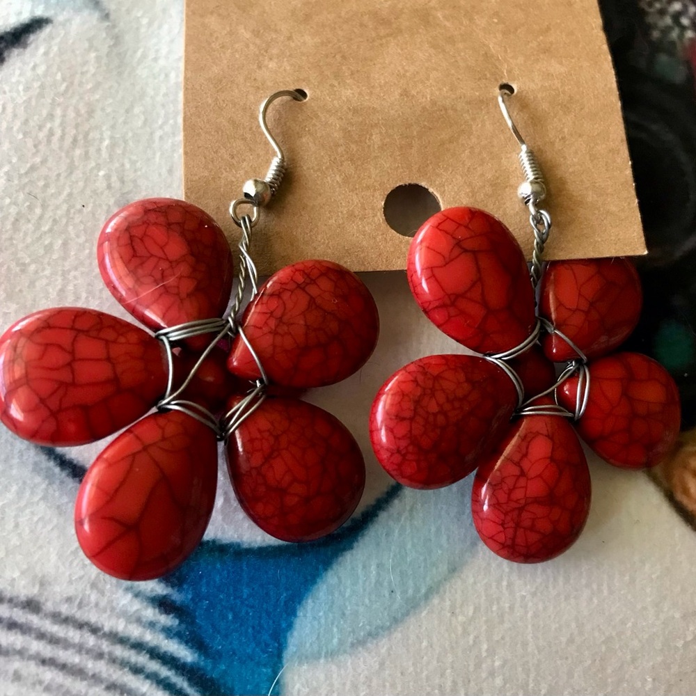 2 for $10. Red Floral Drop Earrings - Picture 2 of 3